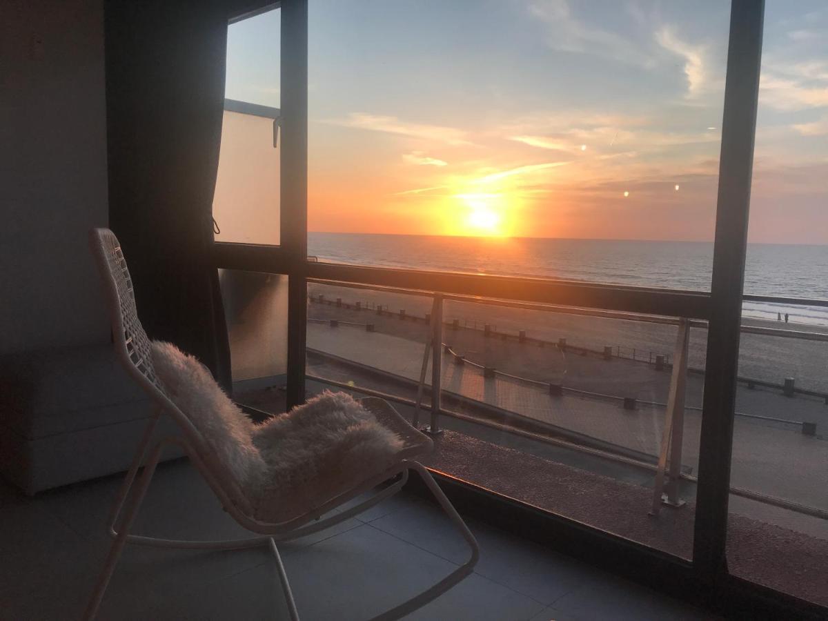 Panoramic Seaview Apartment With Free Private Garage Остенде Экстерьер фото