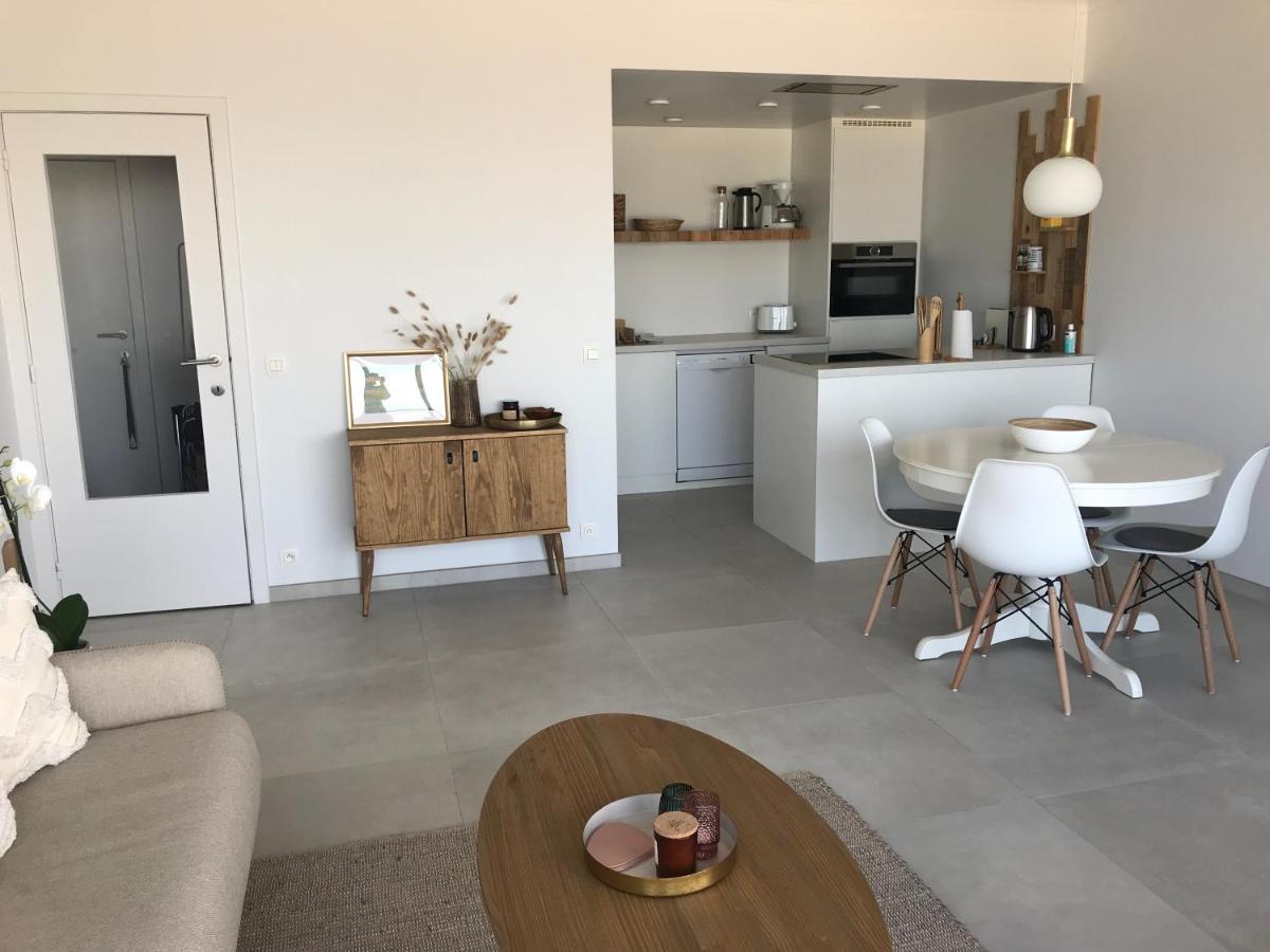 Panoramic Seaview Apartment With Free Private Garage Остенде Экстерьер фото