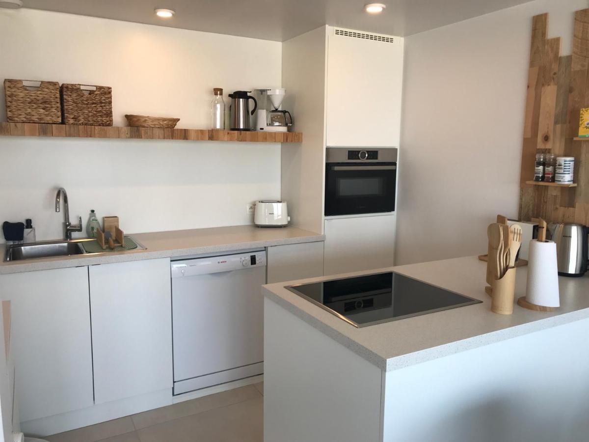 Panoramic Seaview Apartment With Free Private Garage Остенде Экстерьер фото